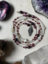 Load image into Gallery viewer, The Pale Elf