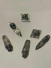 Load image into Gallery viewer, Orin the Red
